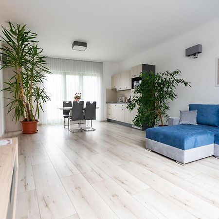 Dunafoldvar Jokai Apartman מראה חיצוני תמונה